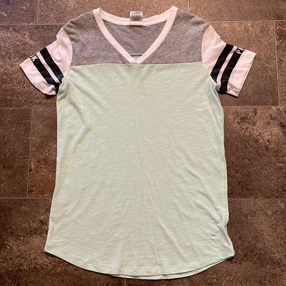 Victoria’s Secret PINK Tee. XSmall.